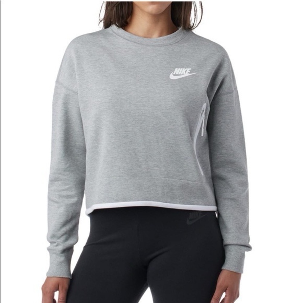 Nike Women's Heather Gray Cropped Sweatshirt